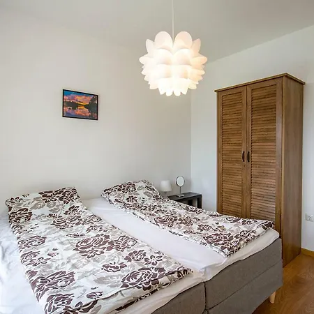 Brize 2 Apartman *